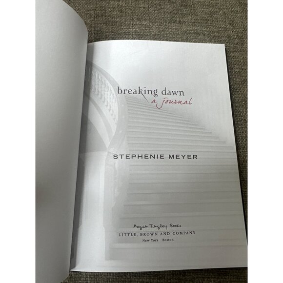 Stephenie Meyer Twilight Saga Journal Set With Decorative Tin Includes 3 Journa - Picture 12 of 16